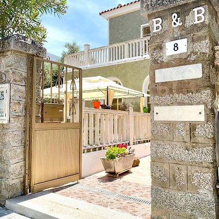 Villa Rocco Rooms Santa Teresa Gallura Exteriör bild