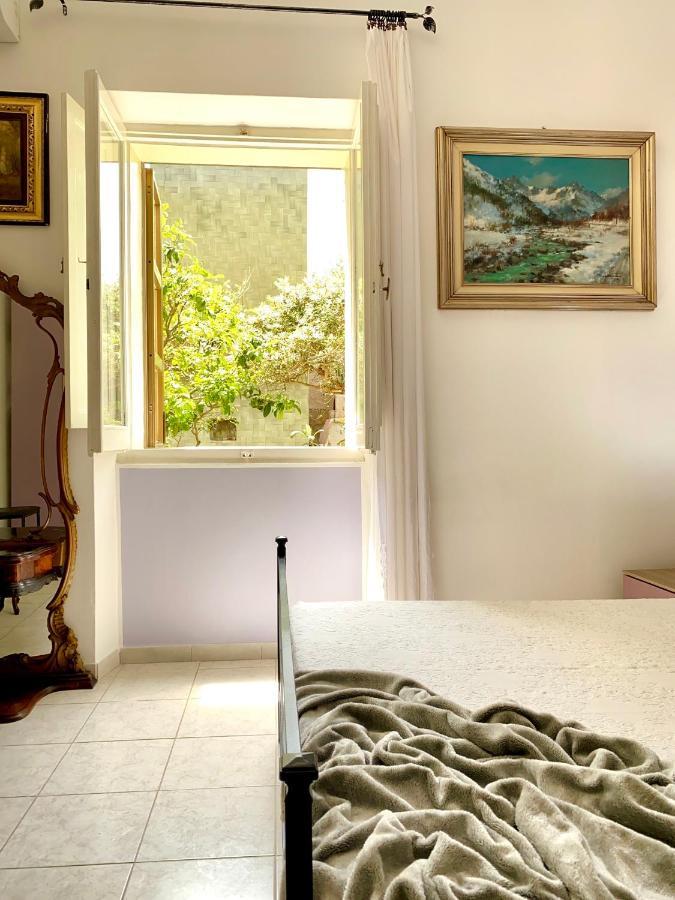 Villa Rocco Rooms Santa Teresa Gallura Exteriör bild
