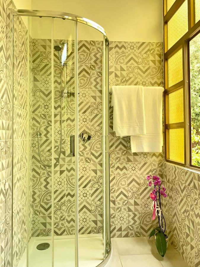 Villa Rocco Rooms Santa Teresa Gallura Exteriör bild