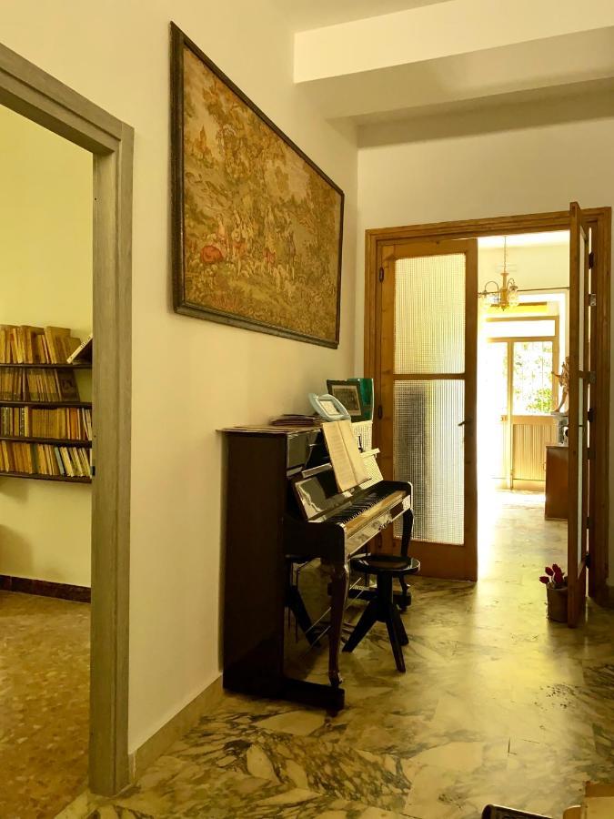 Villa Rocco Rooms Santa Teresa Gallura Exteriör bild