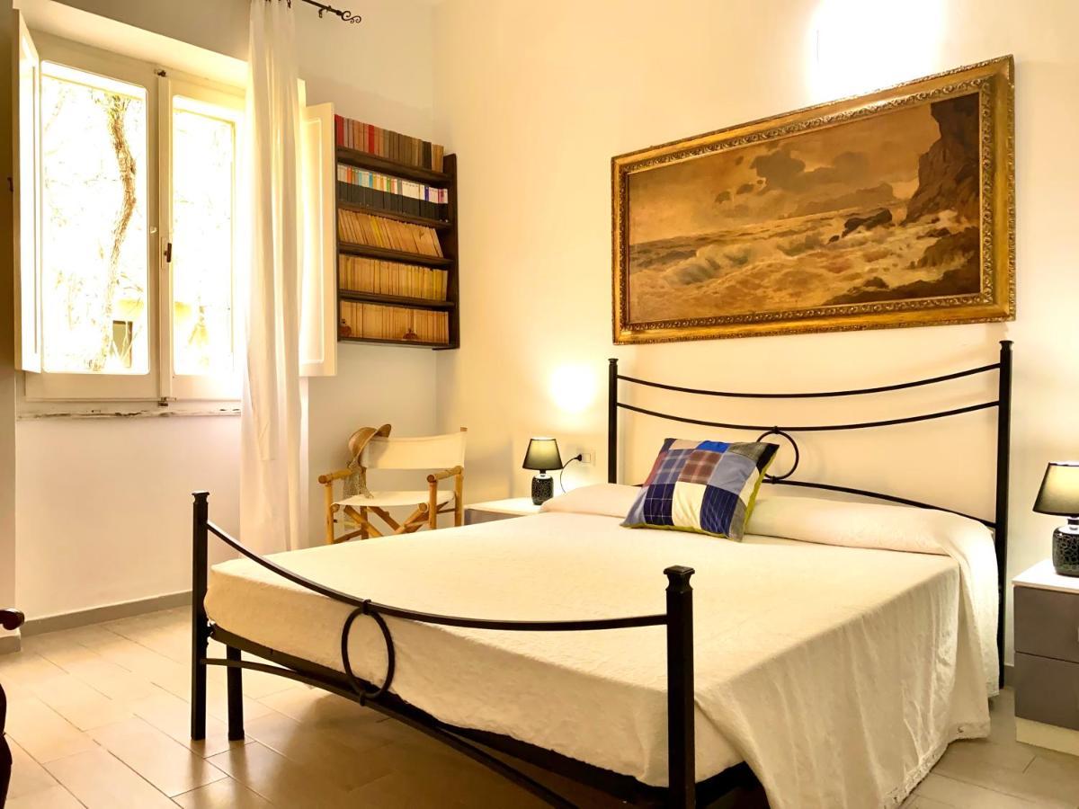 Villa Rocco Rooms Santa Teresa Gallura Exteriör bild