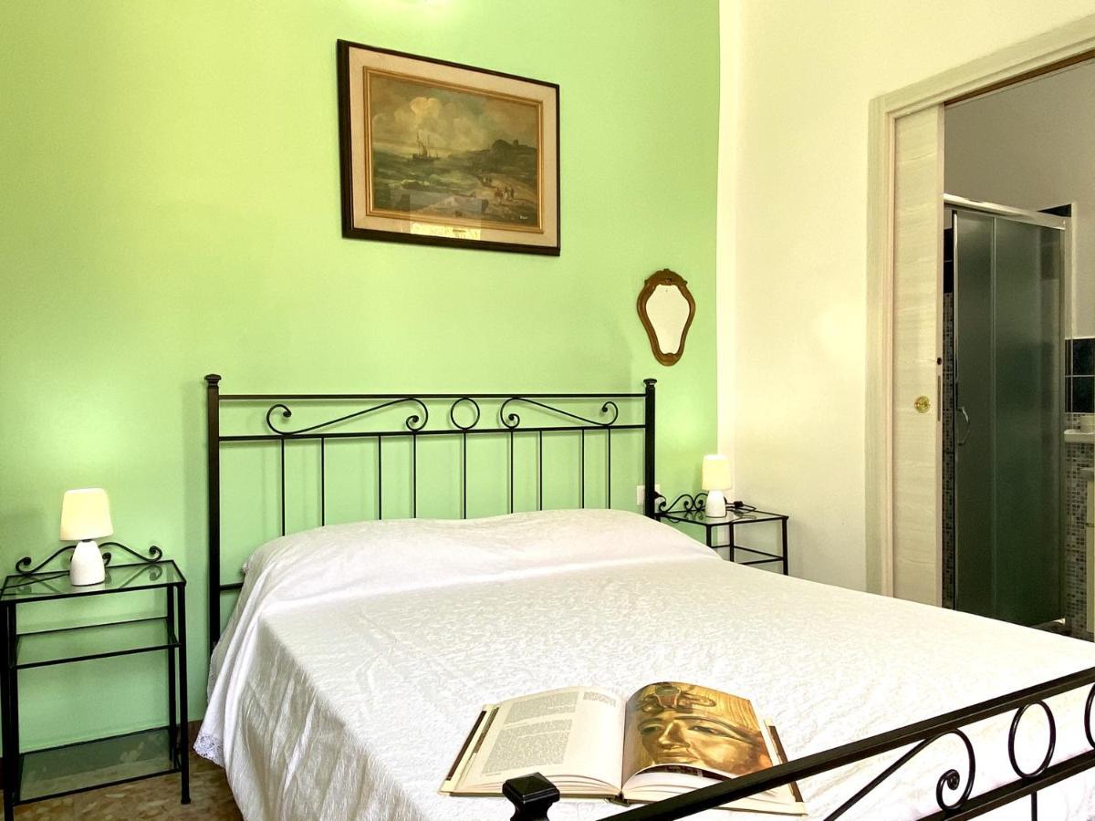 Villa Rocco Rooms Santa Teresa Gallura Exteriör bild